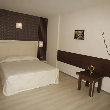 Relax Complex & 3* Sluneční pobřeží