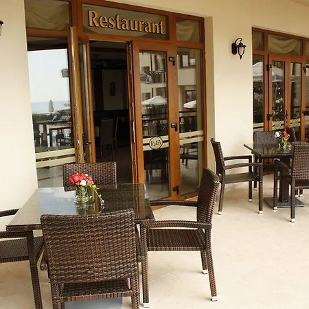 Hotel Relax Complex &