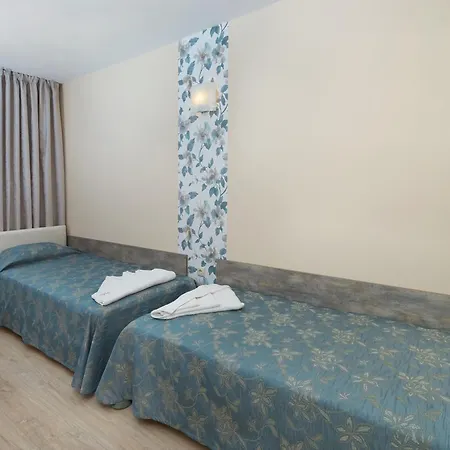 Relax Complex & Hotel