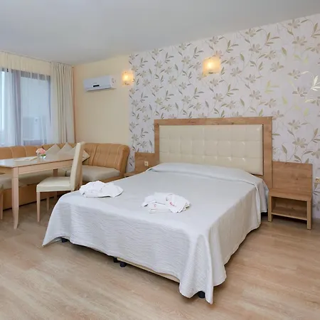 Relax Complex & Otel 3*