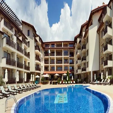 Relax Complex & Sluneční pobřeží