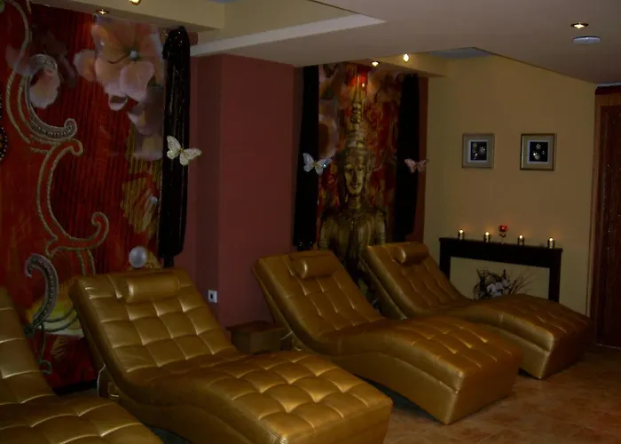 Ξενοδοχείο Relax Complex & 3*