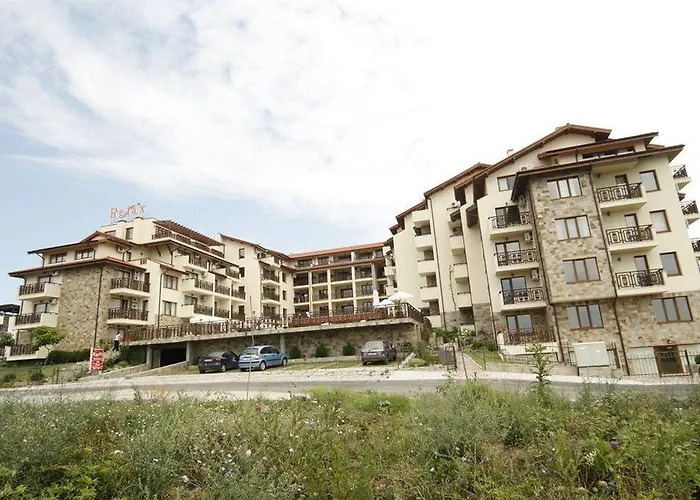 Ξενοδοχείο Relax Complex & 3*