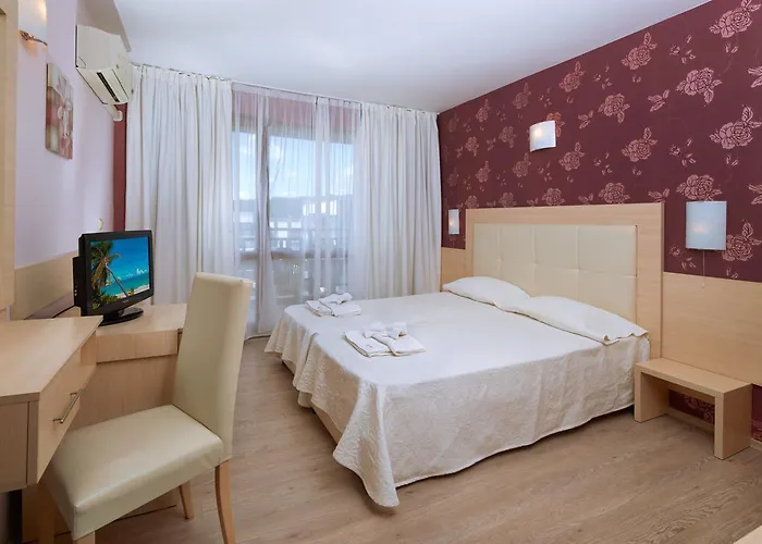 Ξενοδοχείο Relax Complex &