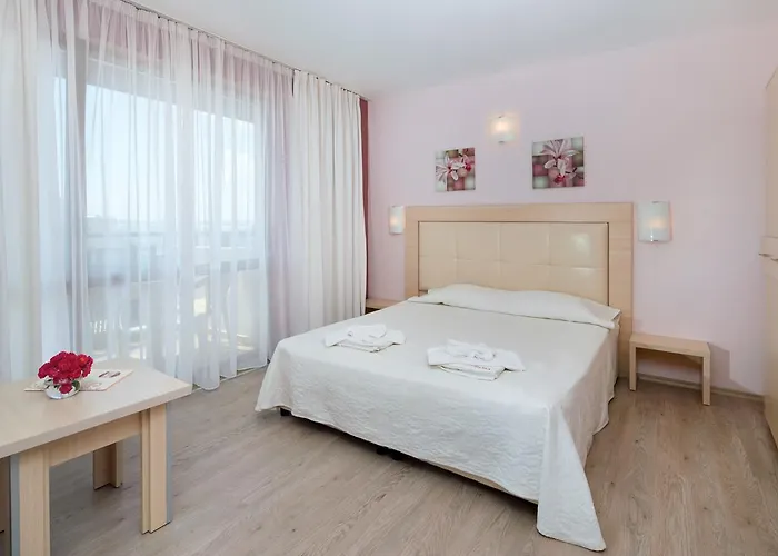 Relax Complex & Ξενοδοχείο 3*