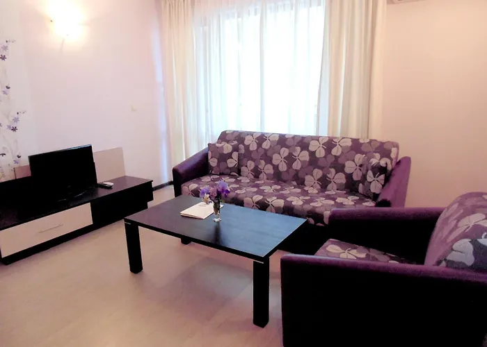 Ξενοδοχείο Relax Complex &