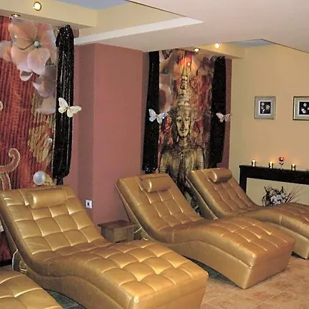 Relax Complex & فندق ساني بيتش