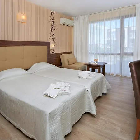 Relax Complex & Hotel Sunny Beach
