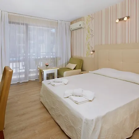 Relax Complex & 3*