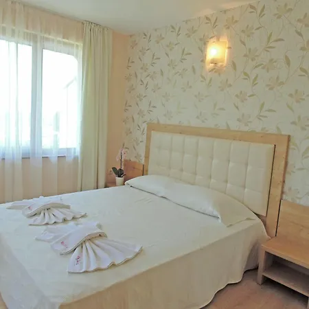 Relax Complex & 3* סאני ביץ'
