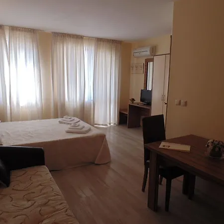 Relax Complex & 3*