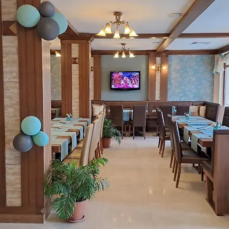 Hotel Relax Complex & 3*